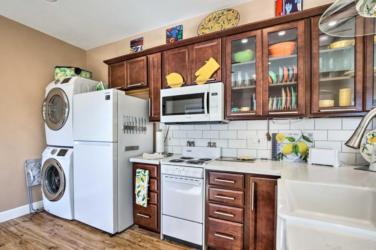 Modern Sun City Studio Near Deer Valley Golf Sun City West Exterior foto